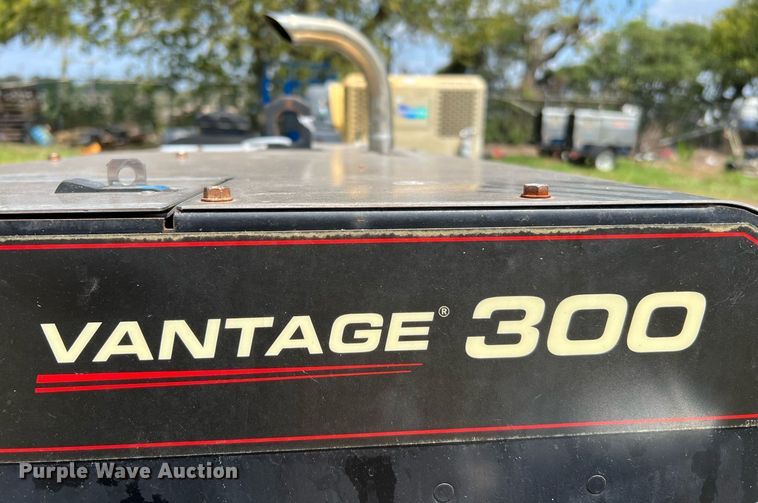 image for item LF9428 2018 Lincoln Electric Vantage 300  welder/generator