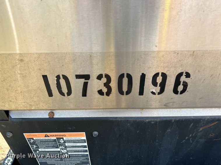 image for item LF9428 2018 Lincoln Electric Vantage 300  welder/generator