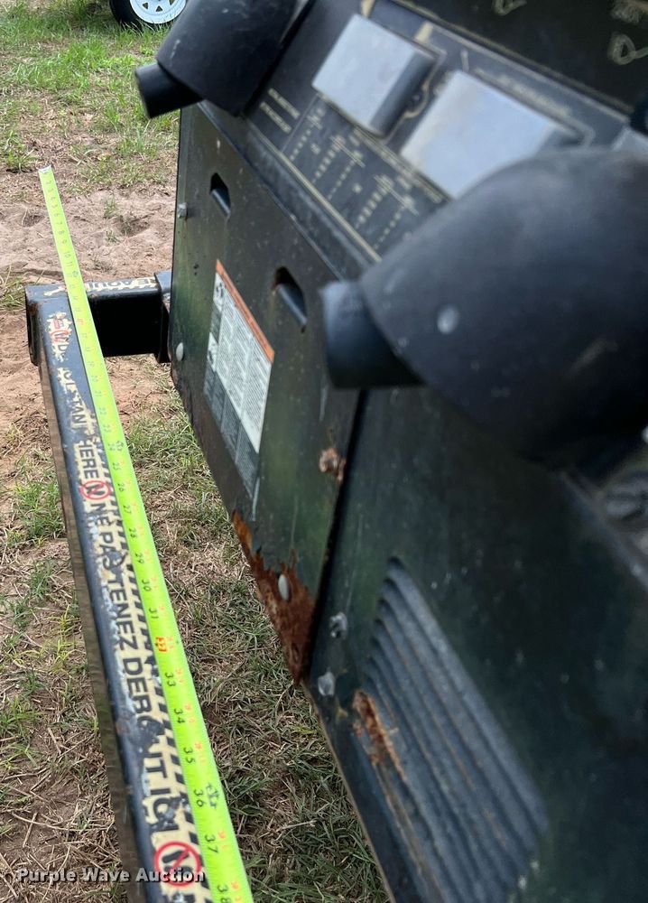 image for item LF9429 2017 Lincoln Electric Vantage 300  welder/generator