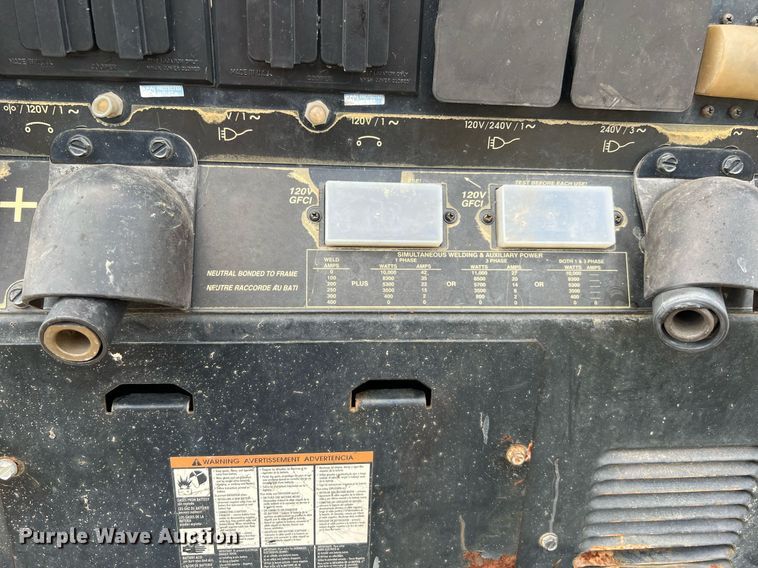 image for item LF9429 2017 Lincoln Electric Vantage 300  welder/generator