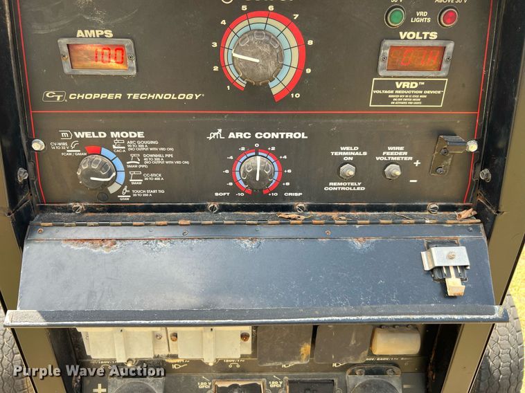 image for item LF9432 2018 Lincoln Electric Vantage 300  welder/generator