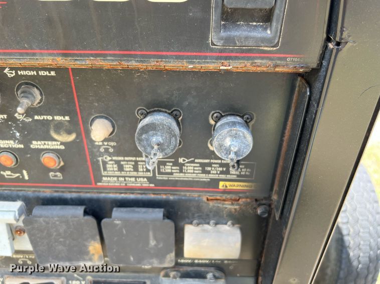 image for item LF9432 2018 Lincoln Electric Vantage 300  welder/generator