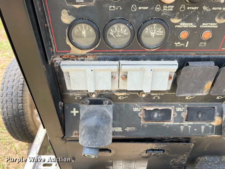 image for item LF9432 2018 Lincoln Electric Vantage 300  welder/generator