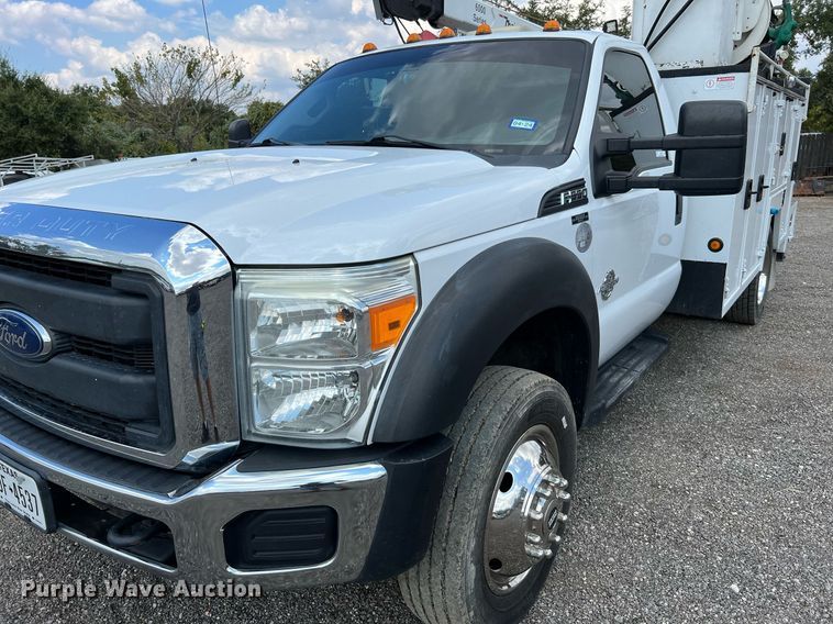 image for item LF9436 2015 Ford F550 Super Duty  utility / service truck