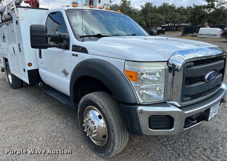 image for item LF9436 2015 Ford F550 Super Duty  utility / service truck