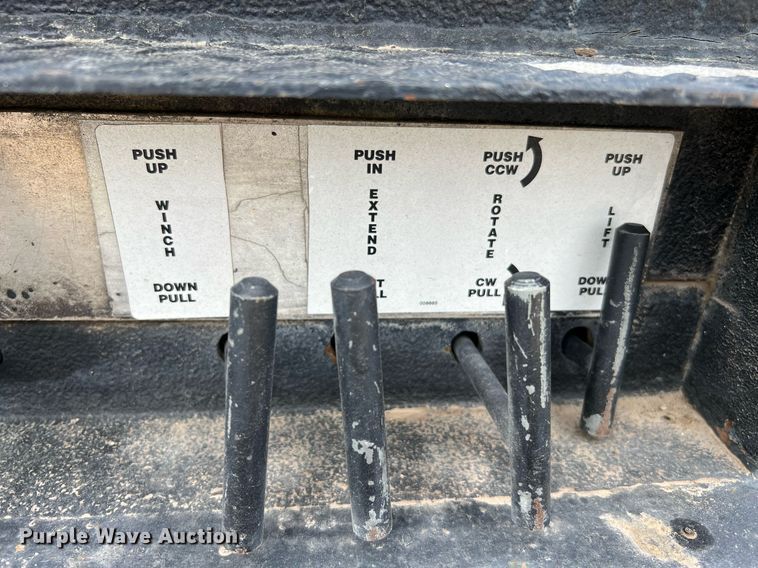 image for item LF9436 2015 Ford F550 Super Duty  utility / service truck