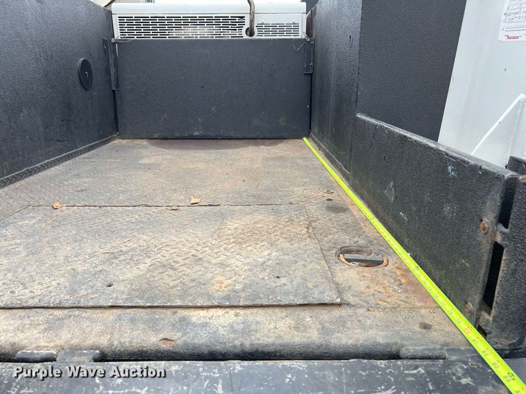 image for item LF9436 2015 Ford F550 Super Duty  utility / service truck