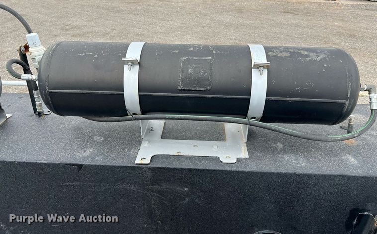 image for item LF9436 2015 Ford F550 Super Duty  utility / service truck