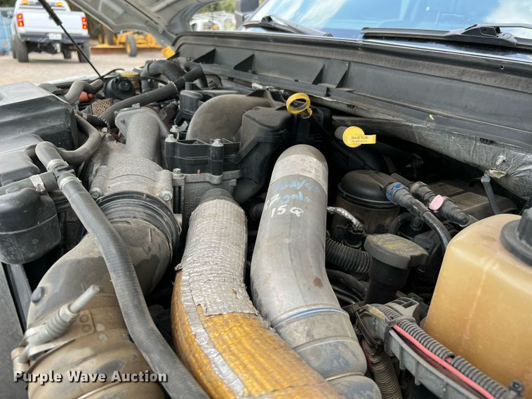 image for item LF9436 2015 Ford F550 Super Duty  utility / service truck