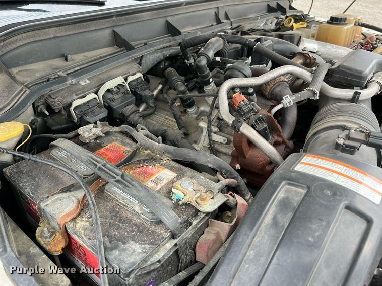 image for item LF9436 2015 Ford F550 Super Duty  utility / service truck