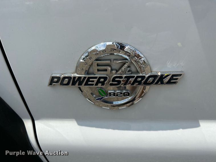 image for item LF9436 2015 Ford F550 Super Duty  utility / service truck