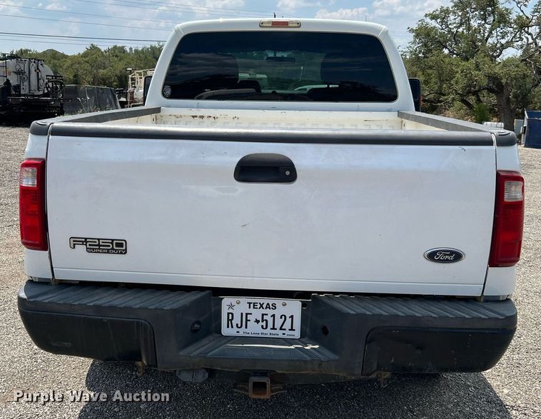 image for item LF9438 2012 Ford F250 Super Duty  SuperCab pickup truck