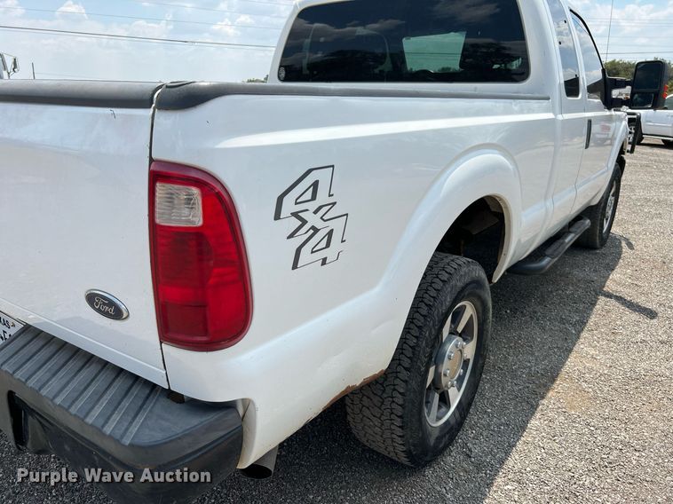 image for item LF9438 2012 Ford F250 Super Duty  SuperCab pickup truck