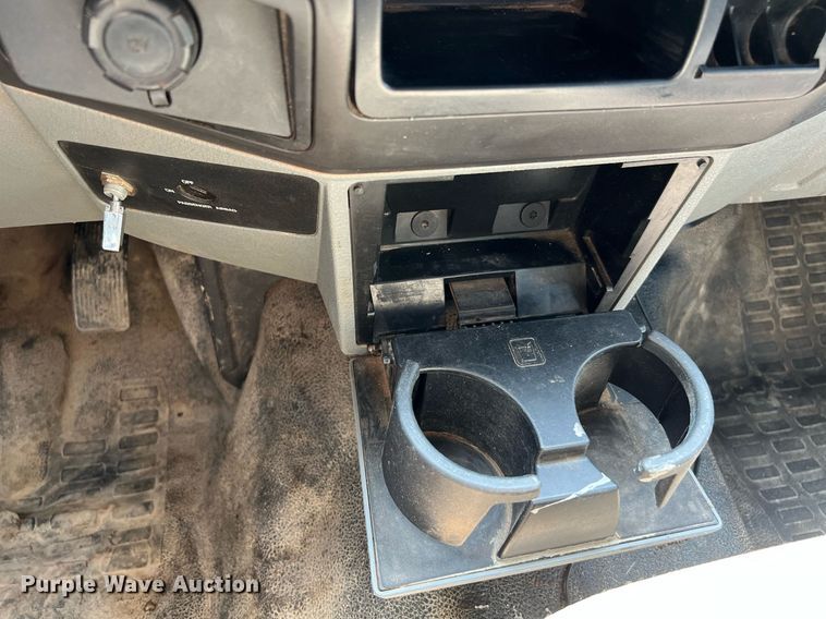 image for item LF9438 2012 Ford F250 Super Duty  SuperCab pickup truck