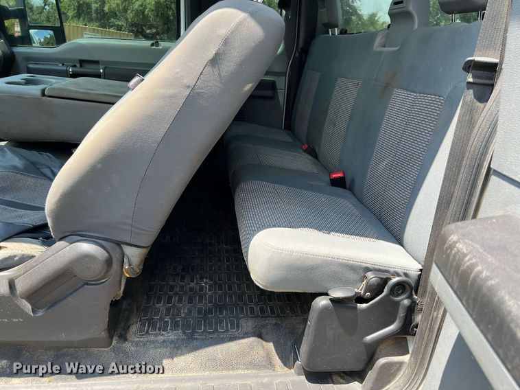 image for item LF9438 2012 Ford F250 Super Duty  SuperCab pickup truck