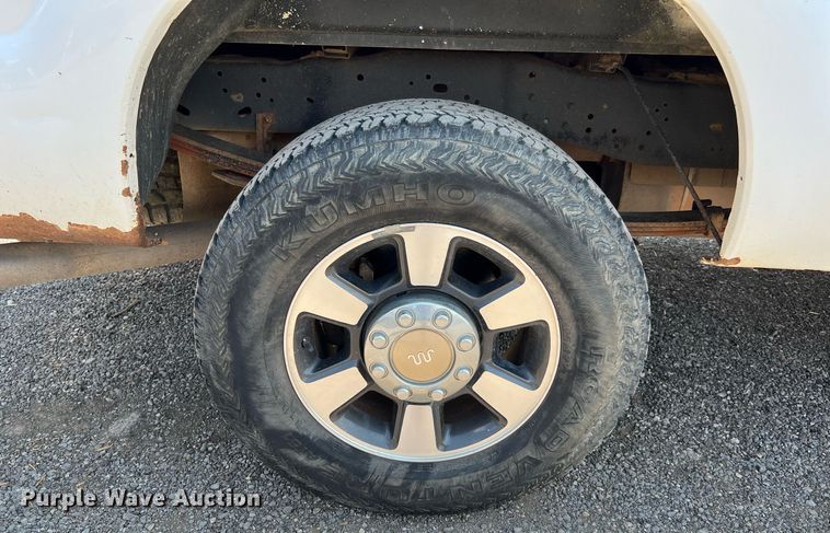 image for item LF9438 2012 Ford F250 Super Duty  SuperCab pickup truck