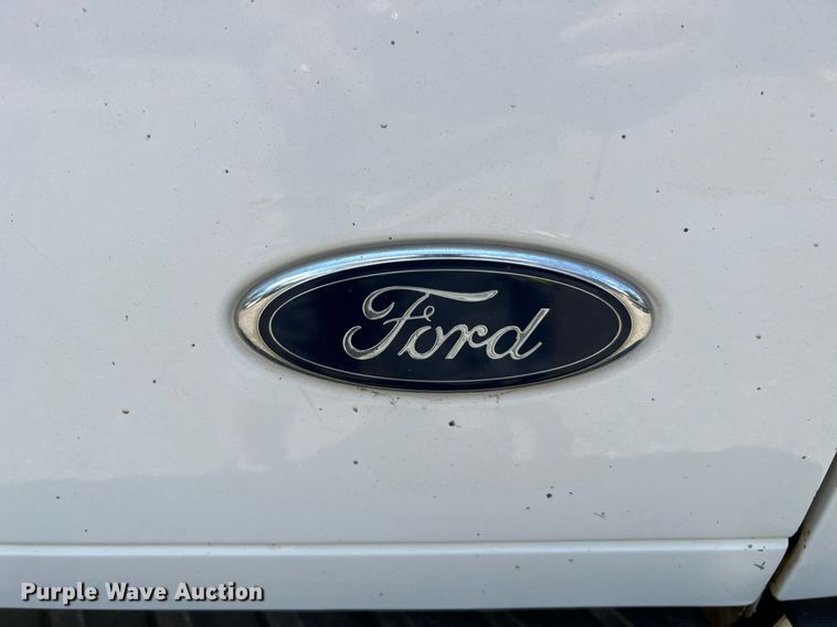 image for item LF9438 2012 Ford F250 Super Duty  SuperCab pickup truck