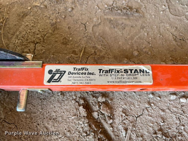 image for item LF9444 (10) signs