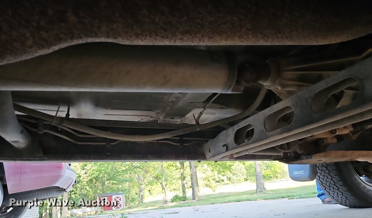 image for item LM9124 2005 GMC Sierra 1500  Ext. Cab pickup truck