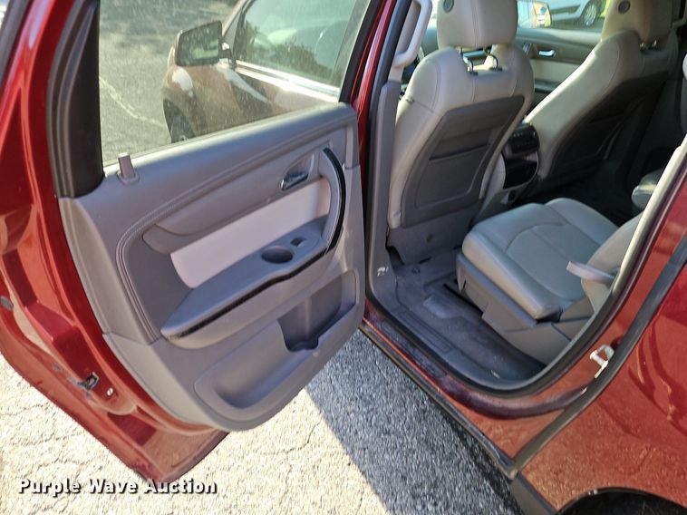 image for item LM9128 2016 GMC Acadia  SUV