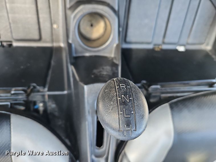 image for item LM9130 2013 Polaris RZR4 800EFI  utility vehicle