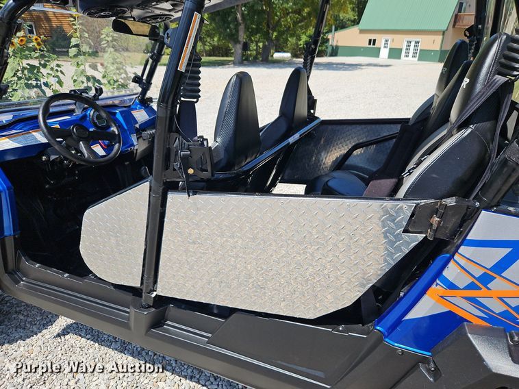 image for item LM9130 2013 Polaris RZR4 800EFI  utility vehicle