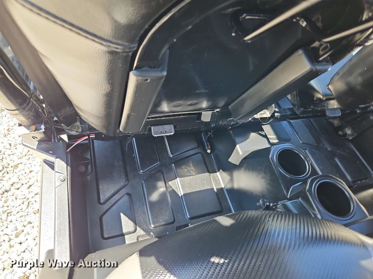 image for item LM9130 2013 Polaris RZR4 800EFI  utility vehicle