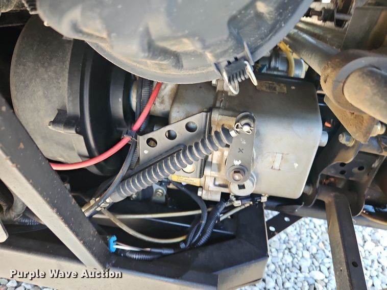 image for item LM9130 2013 Polaris RZR4 800EFI  utility vehicle