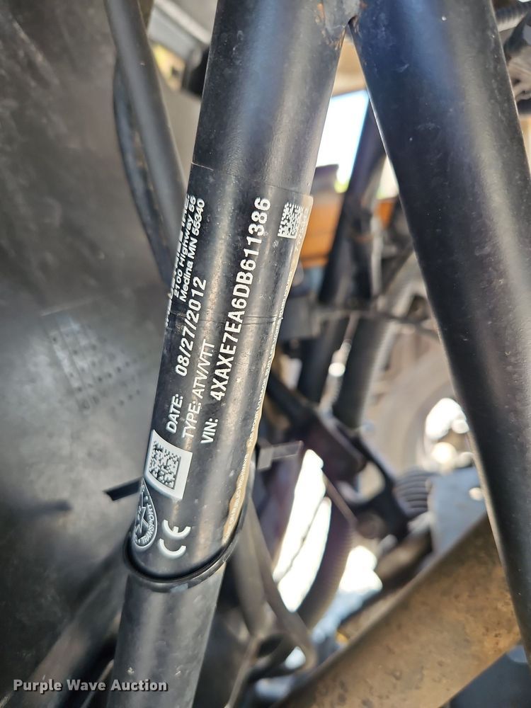 image for item LM9130 2013 Polaris RZR4 800EFI  utility vehicle