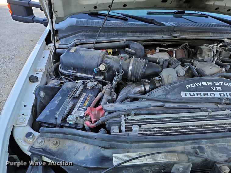 image for item LM9131 2009 Ford F350 Super Duty XL  SuperCab utility bed pickup truck