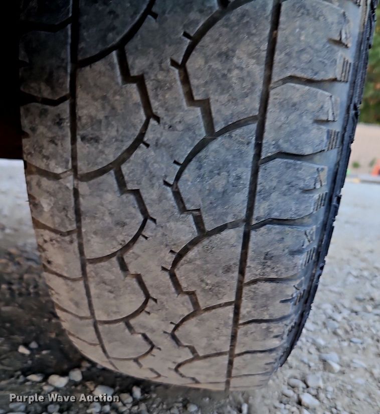 image for item LM9131 2009 Ford F350 Super Duty XL  SuperCab utility bed pickup truck