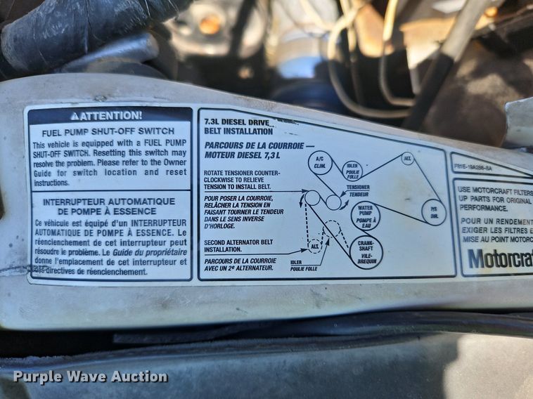 image for item LM9132 1999 Ford F350 Super Duty Lariat  Crew Cab pickup truck