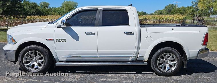 image for item LM9133 2016 Dodge Ram 1500 Limited  Crew Cab pickup truck