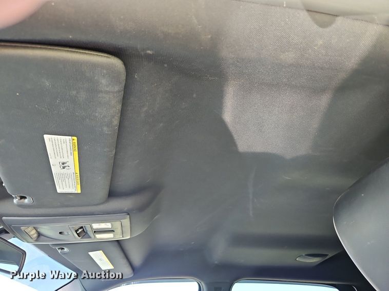 image for item LM9133 2016 Dodge Ram 1500 Limited  Crew Cab pickup truck