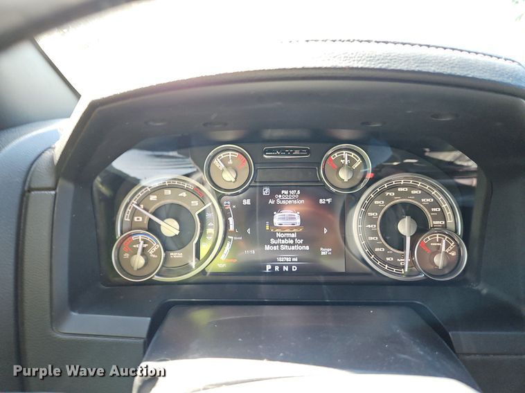 image for item LM9133 2016 Dodge Ram 1500 Limited  Crew Cab pickup truck