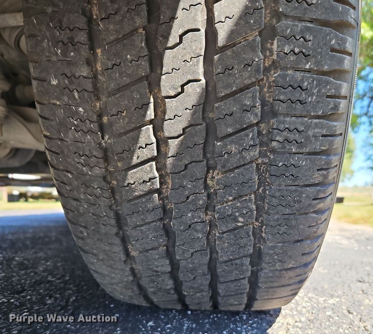 image for item LM9133 2016 Dodge Ram 1500 Limited  Crew Cab pickup truck