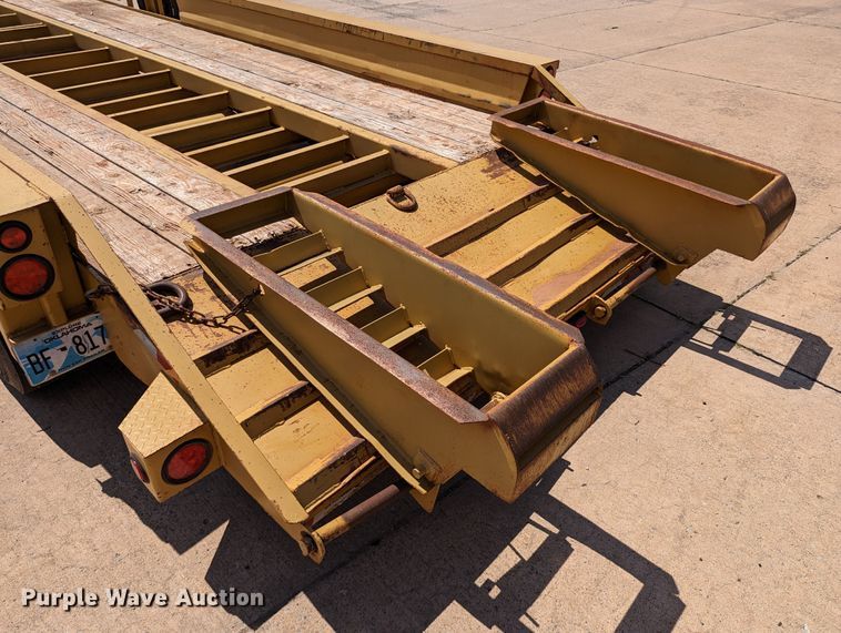 image for item LM9808 1994 Belshe  equipment trailer