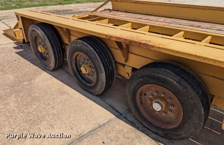 image for item LM9808 1994 Belshe  equipment trailer