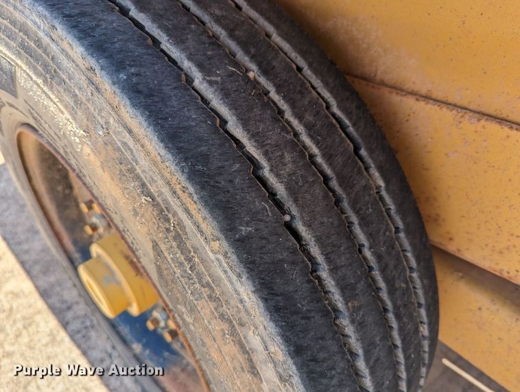 image for item LM9808 1994 Belshe  equipment trailer