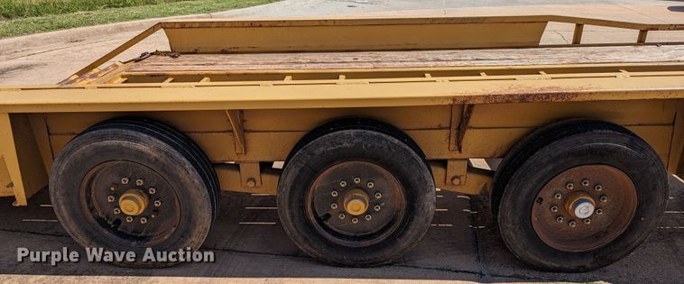 image for item LM9808 1994 Belshe  equipment trailer