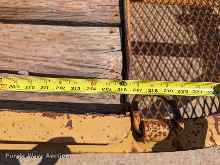 image for item LM9808 1994 Belshe  equipment trailer