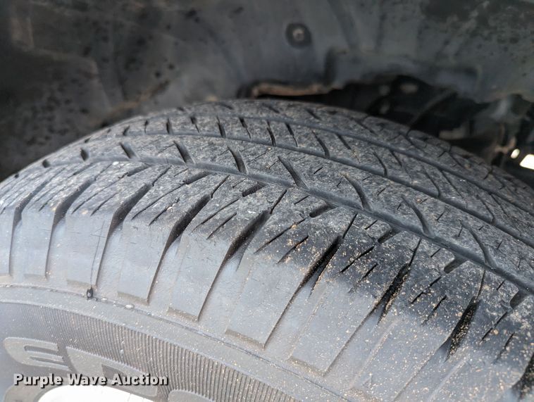 image for item LM9861 2013 Dodge Ram 1500 SLT  pickup truck