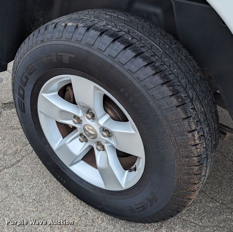 image for item LM9861 2013 Dodge Ram 1500 SLT  pickup truck