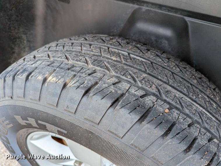 image for item LM9861 2013 Dodge Ram 1500 SLT  pickup truck