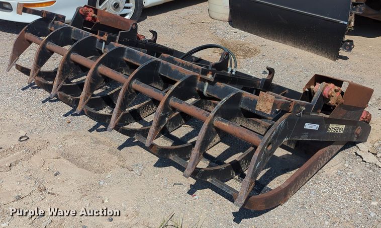 image for item LN9026 Vassar  grapple bucket