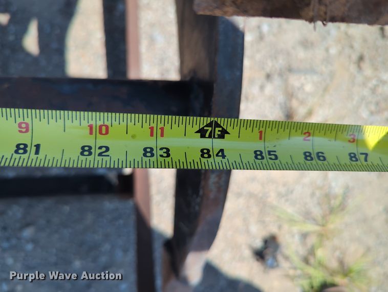 image for item LN9026 Vassar  grapple bucket