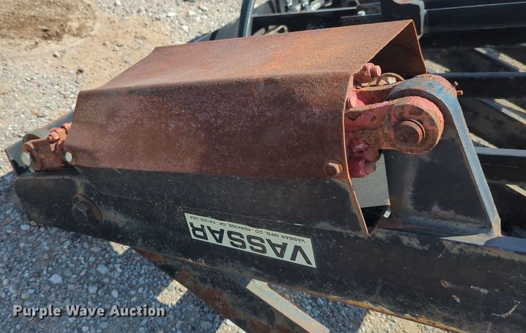 image for item LN9026 Vassar  grapple bucket