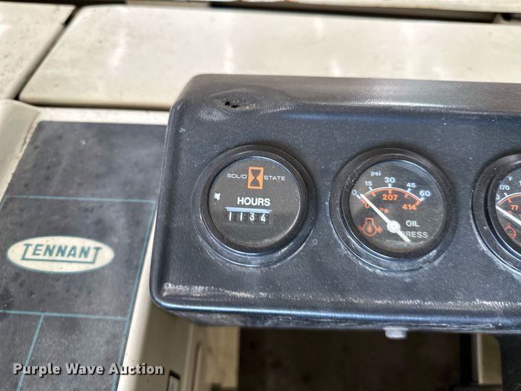 image for item LQ9015 Tennant 365 sweeper