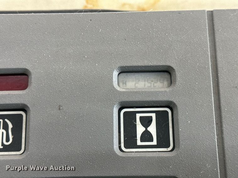 image for item LQ9016 Tennant  8410 sweeper