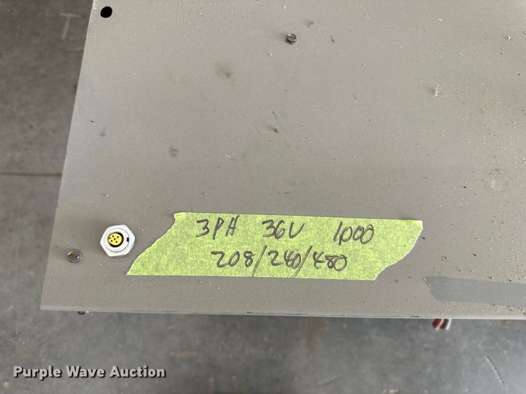 image for item LQ9019 Hyster  30 forklift